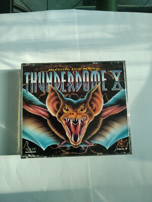 Thunderdome   Vol.10   sehr   guter  Zustand  
