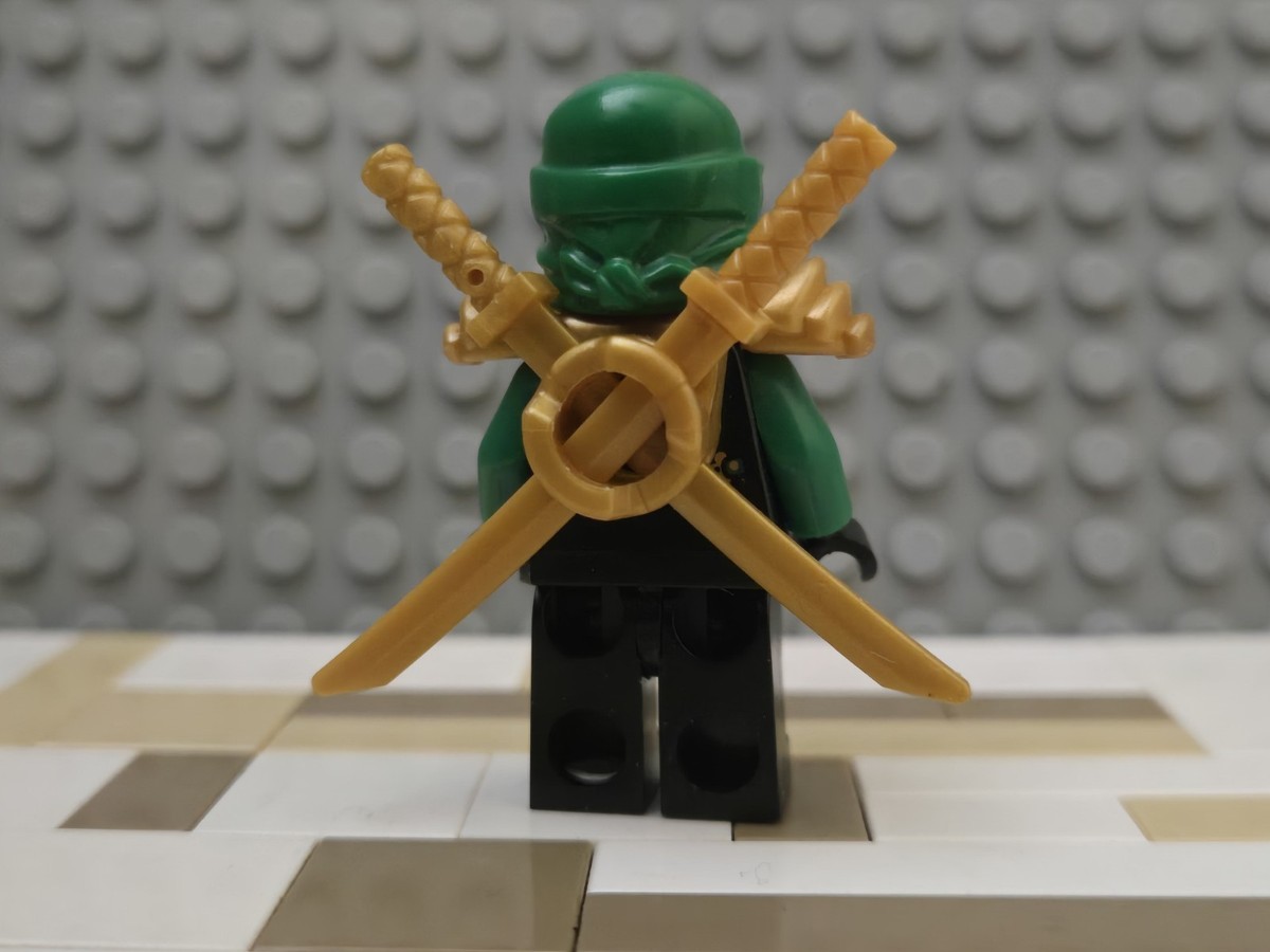 LEGO Lloyd ZX Minifigure - NINJAGO - Final Battle (njo0070) ***NEW