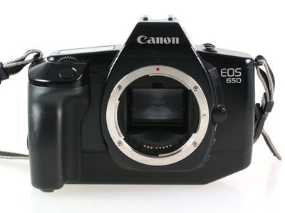 Canon EOS 650 Gehäuse Body SLR Kamera analoge Spiegelreflexkamera