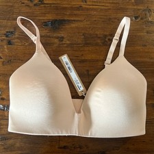 Skims Wireless Form T-shirt Bra Color: Clay Size: 32C NWT BR-WRL-1889