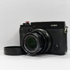 Fujifilm Fuji FinePix X30 12.0MP Digital Camera Black English Language-95%new