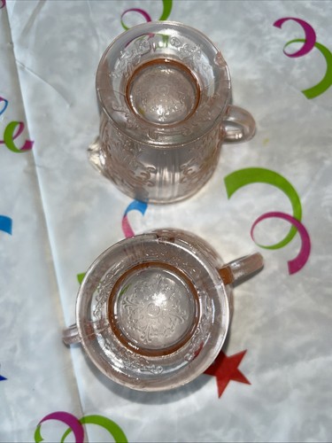Crema e zuccheriera vintage in vetro rosa depressione nocciola atlante abbinati - Foto 9 di 11