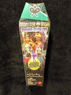 Mattel Monster High Buried Secrets Mystery Doll (1 Doll + 4 Accessories) NEW — photo 1