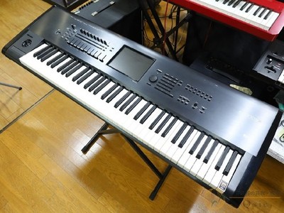 Korg Kronos X 73 Keyboard Synthesizer