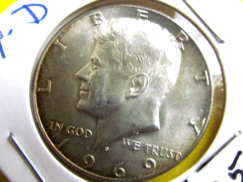 1969-D Kennedy Half Dollar - 40% Silver - Circulate AU  KM#202a - 8112