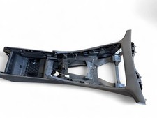 Mercedes-Benz AMG GT 4 x290 w290 2019 Mittelkonsole A2906808602 UPG8079