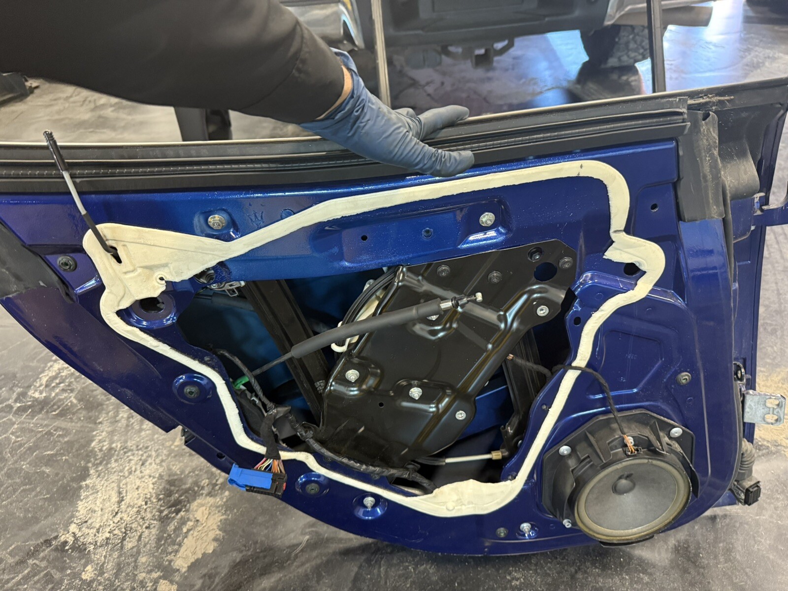 2015 maserati ghibli Driver Side Rear Door