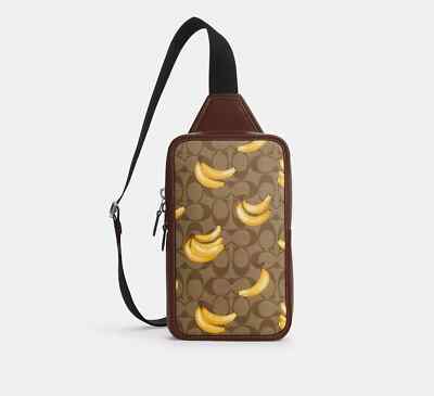 NWT Coach Sullivan Pack In Signature Canvas With Banana Prin CR295