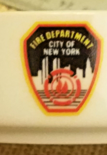 Posacenere vintage City Merchandise marca City of New York vigili del fuoco - Foto 7 di 7