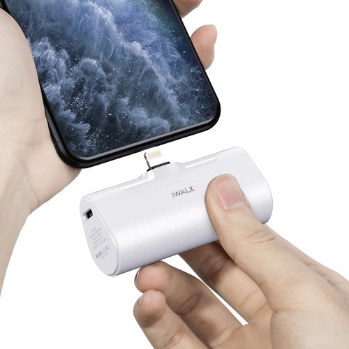 iWALK LinkPod4 4500mAh Portable iPhone Charger - White, DBL4500L (New Sealed)