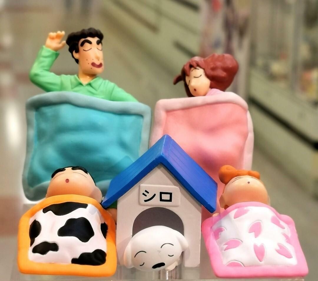 Crayón Shin Chan Good Night Corps Figura Bandai Gashapon Set 5 piezas