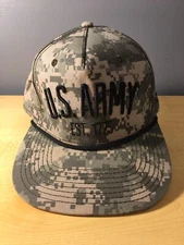 U.S. ARMY CAMO SNAPBACK TRUCKERS HAT FLAT BRIM ADJUSTABLE EMBROIDERED