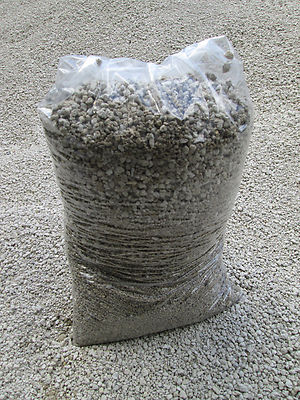 3 GAL PUMICE - HORTICULTURAL GRADE  -3/8-1/64''  FOR SOIL MIX, BONSAI & CACTUS