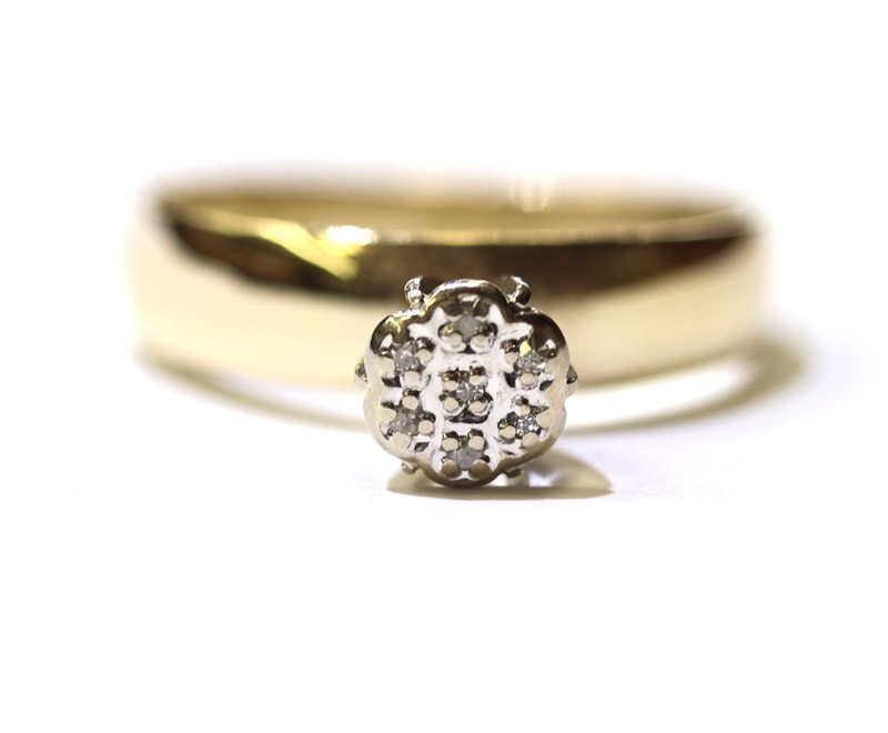 10K yellow gold .03ct diamond Shower head cluster ring band 2g estate vintage