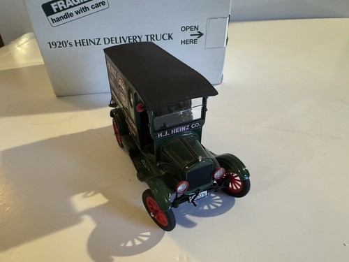 Danbury Mint 1:24 Scale 1920’s Hienz Delivery Truck w/ Box Nice - Picture 5 of 11