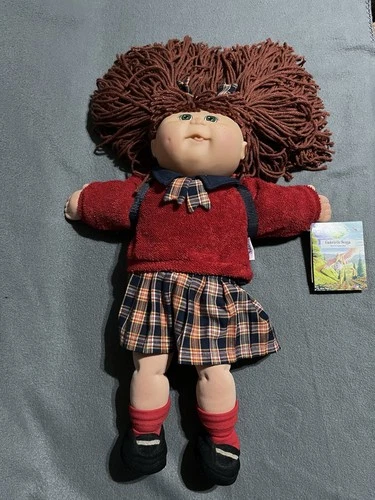 Cabbage Patch Kid Doll TRU Ed 2001 Toys R Us Gabrielle Sonja - New w Tags NOS
