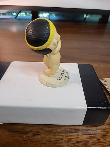 Vintage "Love Is A Hole In One" 3" Figurine Golf - Picture 4 of 11