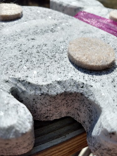 Tabla de queso charcutería pequeña de granito con forma de conejo - Imagen 6 de 6