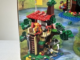 NEW Sealed LEGO Creator 3 in 1 - Treehouse Adventures 31053 387 Pc RETIRED