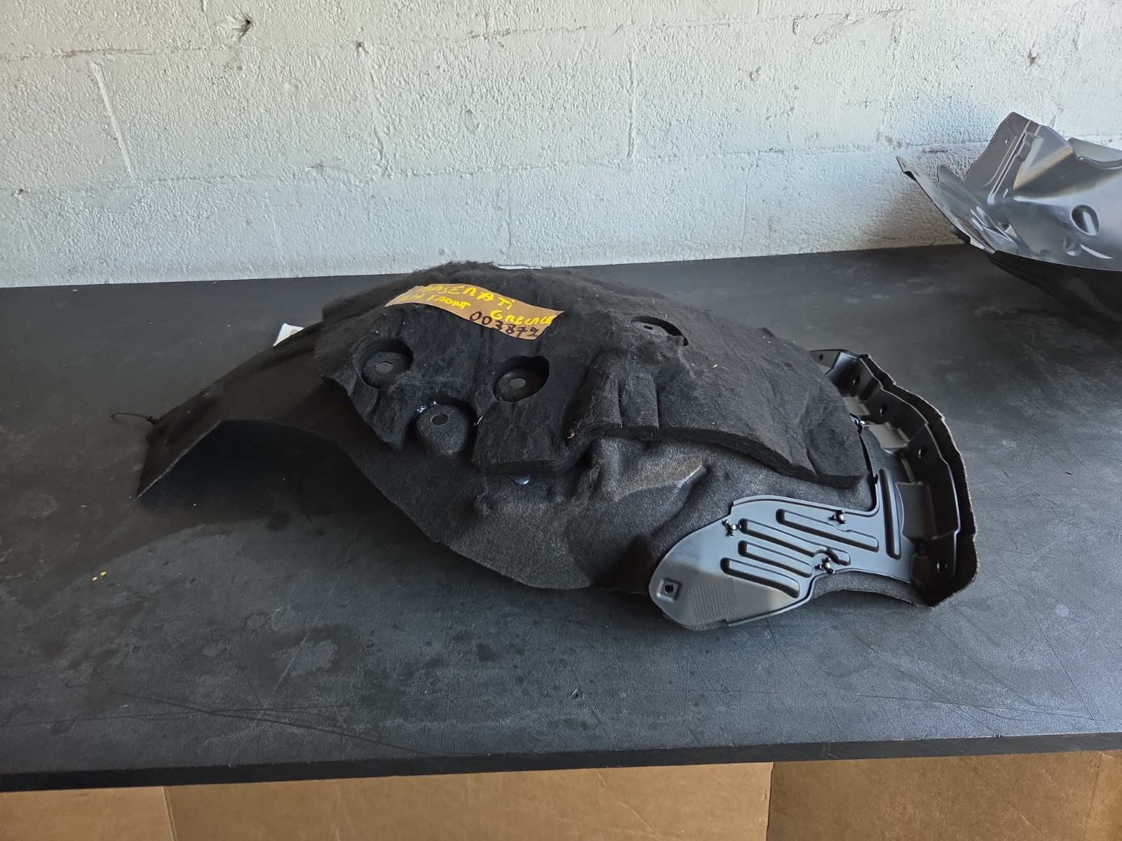 MASERATI GRECALE RH FRONT 6701573810