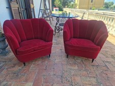 PARTICOLARE COPPIA DI POLTRONE A CONCHIGLIA STILE GIO PONTI