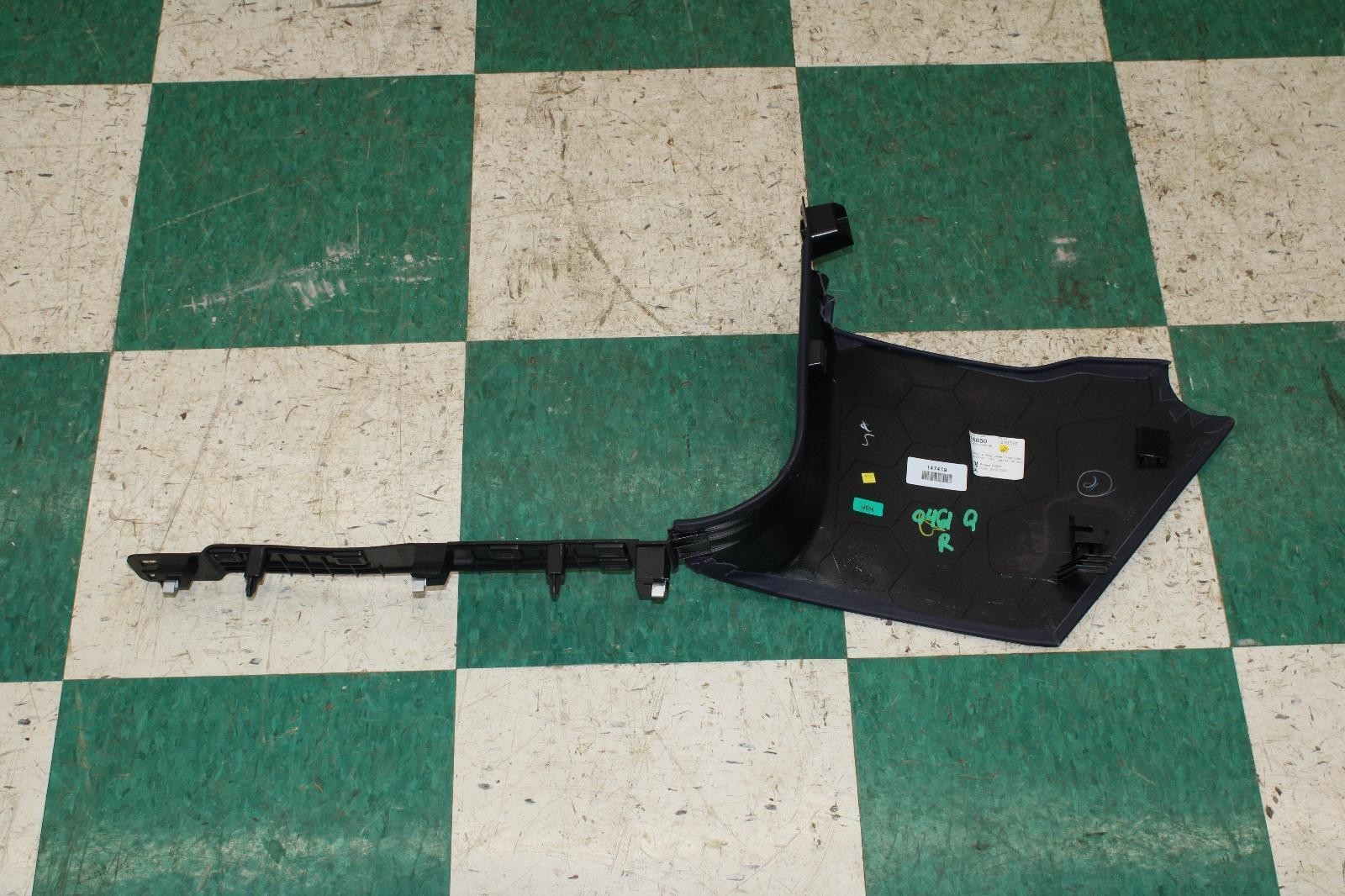 Bentley Continental GT 2019-2024 Right Lower Kick plate Blue