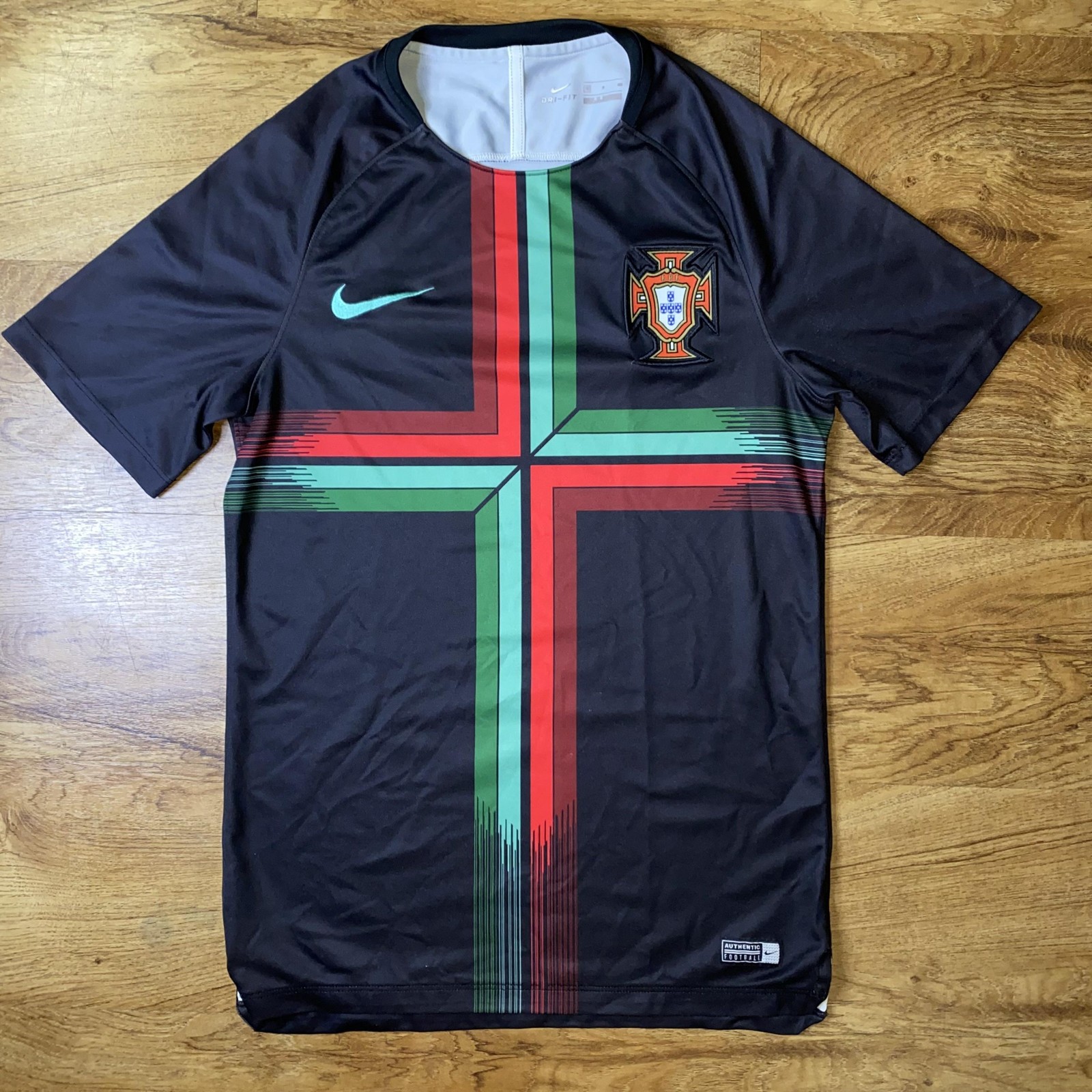 Portugal National Team Jersey Mens Small Black Soccer Football Dri Fit Nike thumbnail 2
