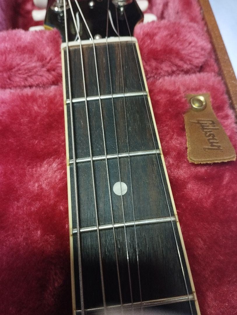 Picture 4 of 12