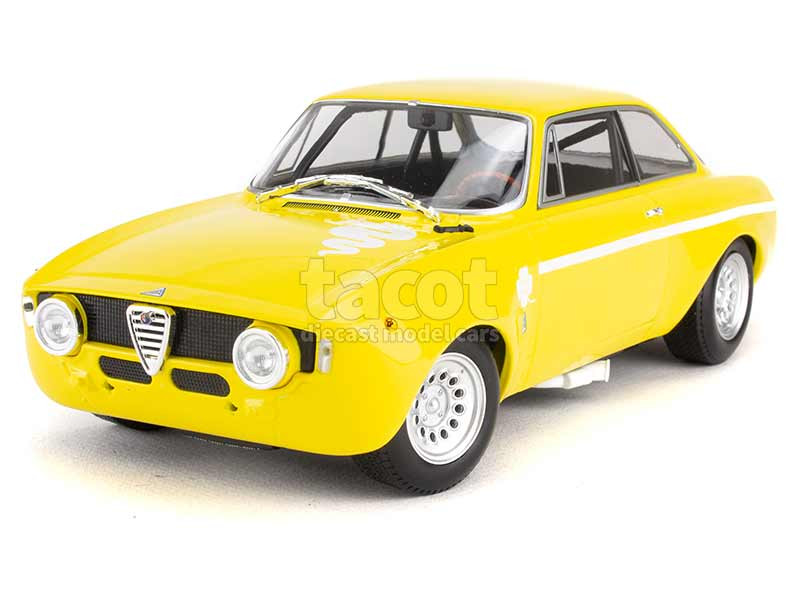 Alfa Romeo GTA 1300 Junior 1971 - Minichamps 1/18