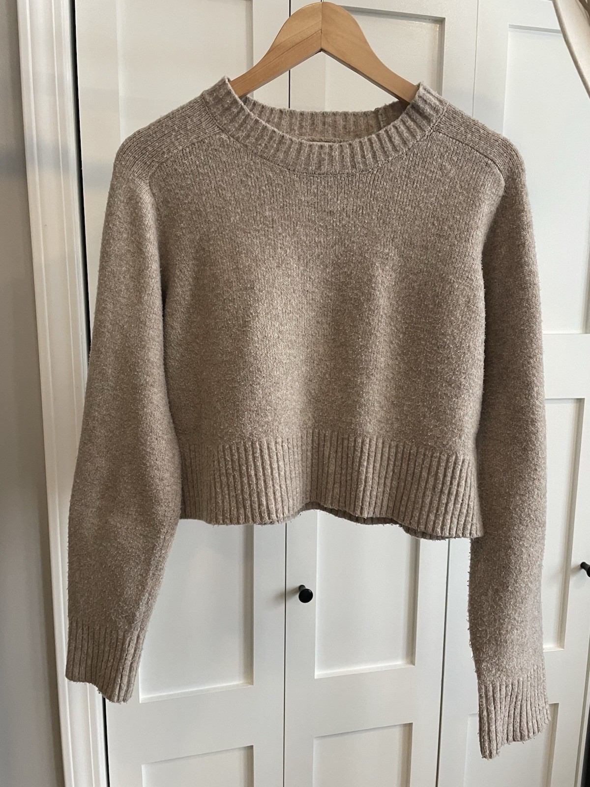 Universal Thread: Long Sleeve Cropped Sweater - S… - image 2