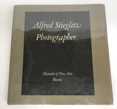 Alfred Stieglitz Photographer by Doris Bry 1965 HB/DJ First Edition