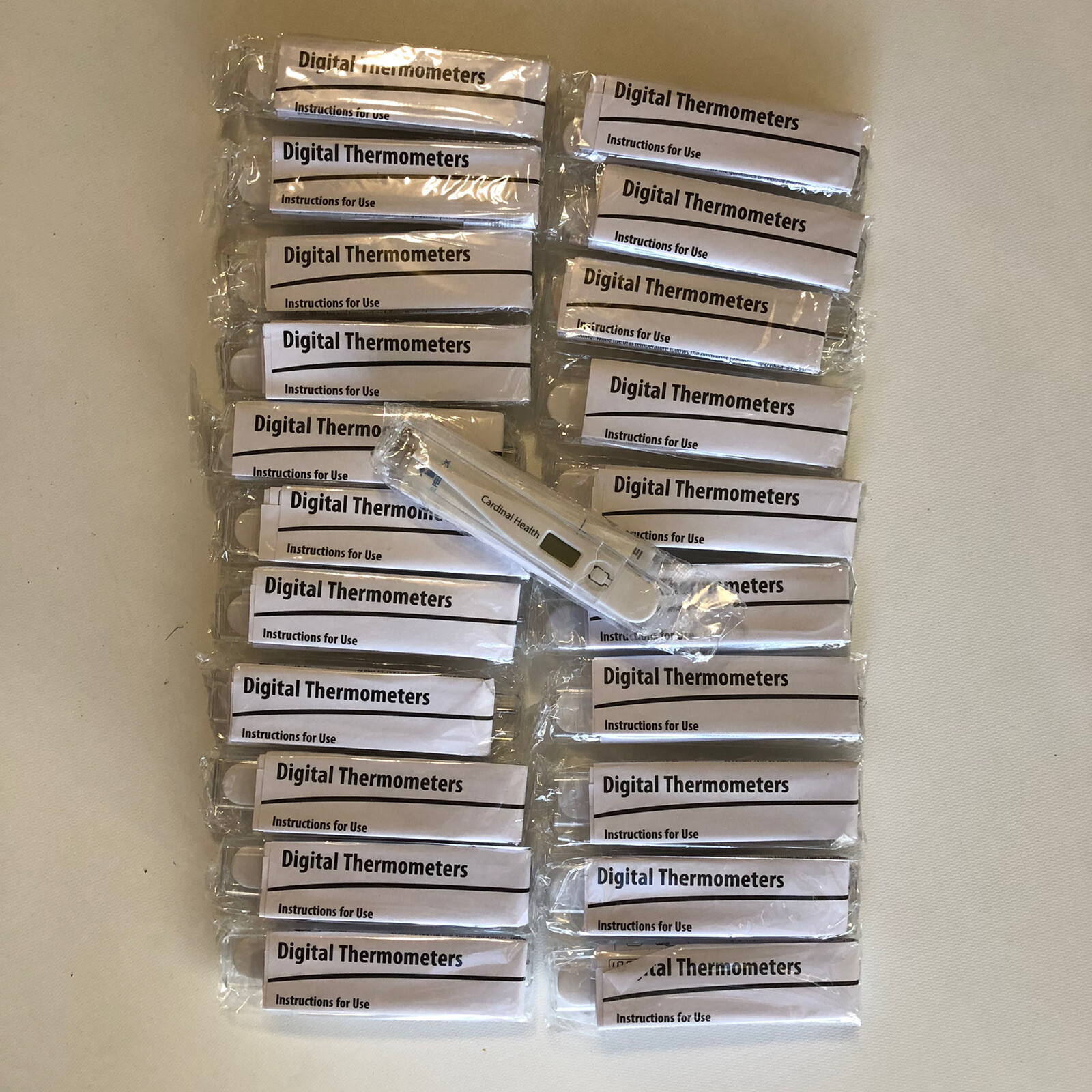 20 Digital Oral Thermometer Fahrenheit Beeper Type Water Resist w/5 Probe Covers