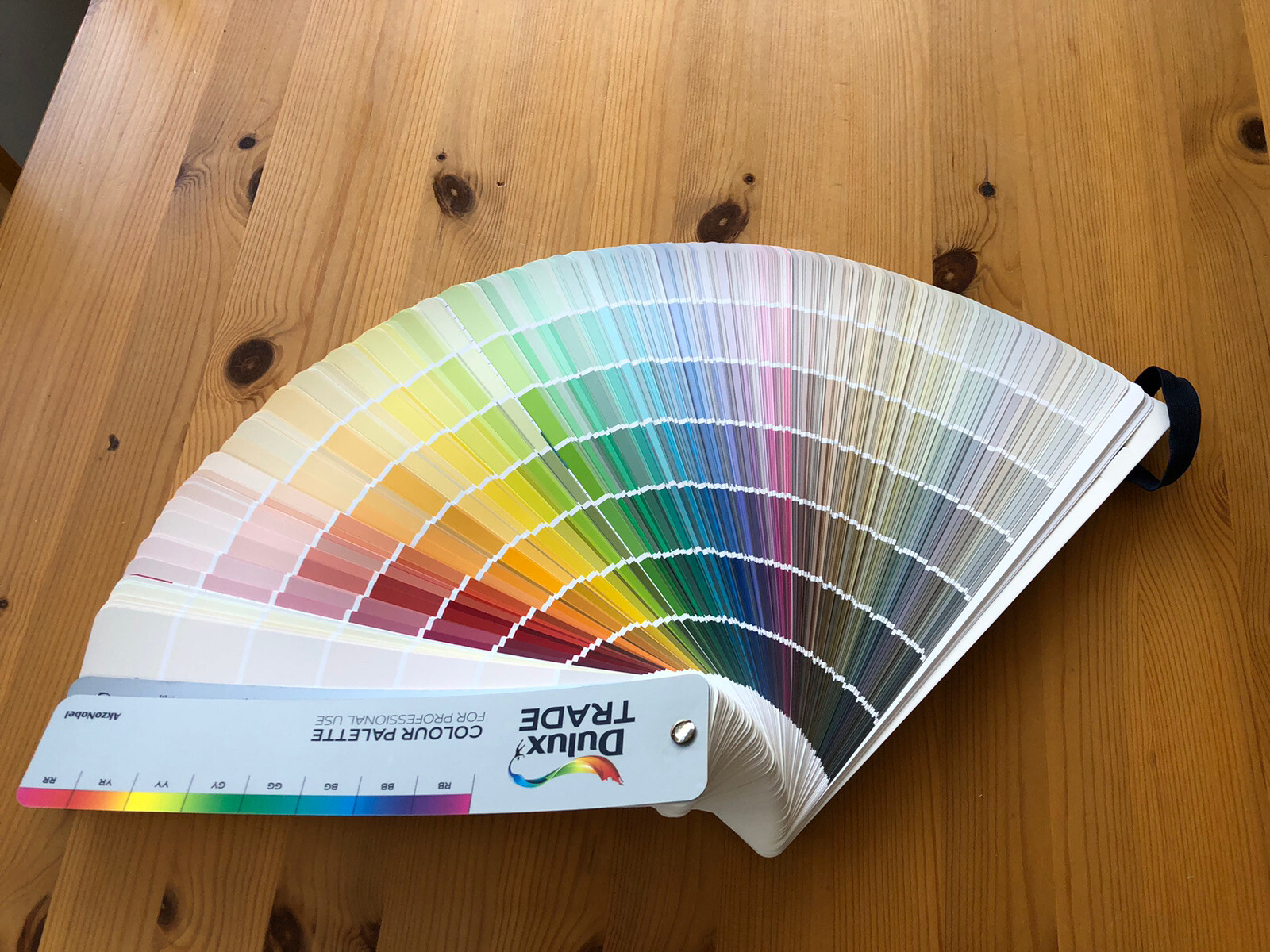 New Dulux trade colour palette professional use fan chart eBay