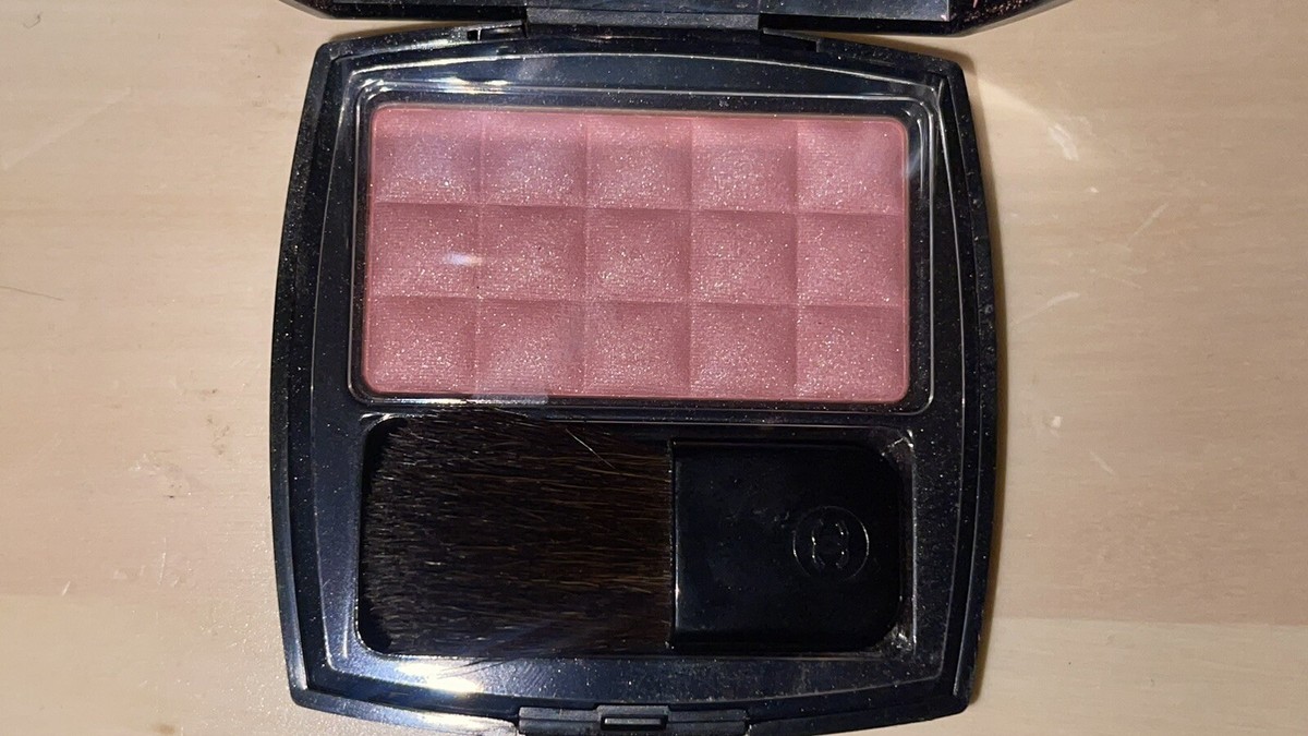 New Discontinued CHANEL Irreelle Blush Silky Cheek Colour 20