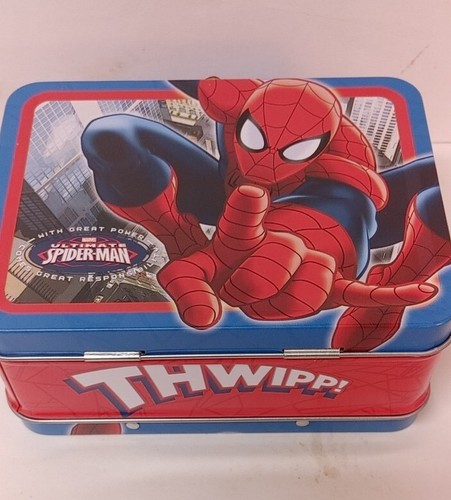 Spiderman Gift Set Mini Lunchbox Keychains Coloring Book Crayons Kids Gift 2014 - Picture 3 of 12