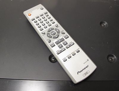 Pioneer DVD-V8000 DVD Disc Player Industrial Standard NTSC & PAL w