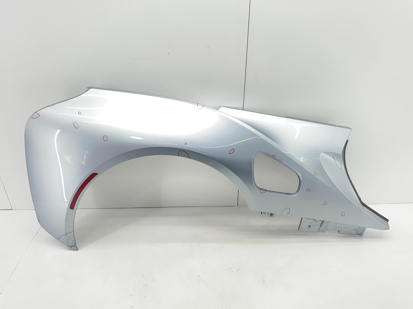 2014-2019 BMW I8 REAR RIGHT QUARTER PANEL ICONIC SILVER (B72) 7336314 OEM