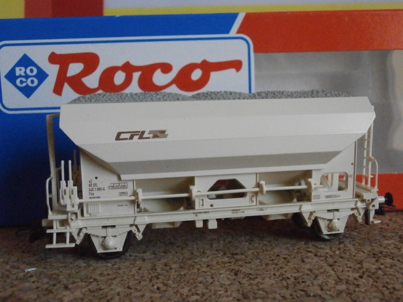 Wagon-trémie Roco - Charbonnier SNCB 46136.1 - Échelle HO - NEUF