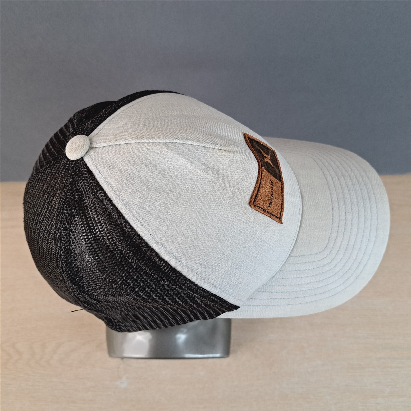 HURLEY LOGO PATCH ADJUSTABLE SNAPBACK TRUCKER/MES… - image 12