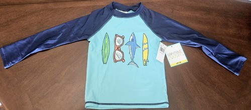 New Boys Size XS(4/5) Long Sleeve Shark Rashguard and Swim Trunk Set - Picture 2 of 8