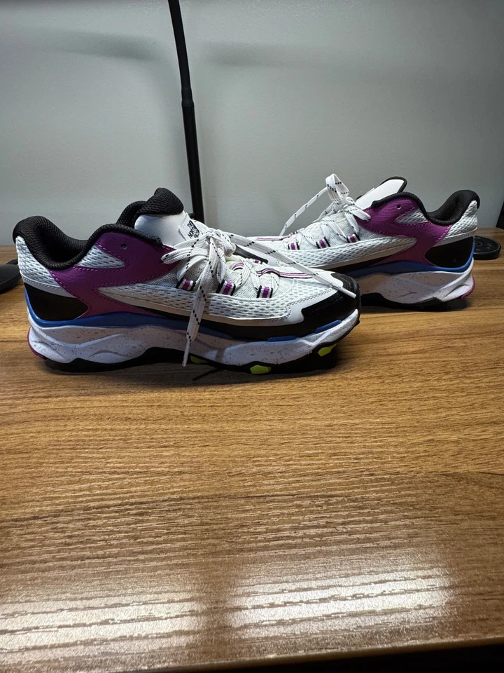 The North Face Vectiv Taraval 白色蓝色紫色 NF0A52Q2IHB 女式 8 码 — 第 4/4 张图片