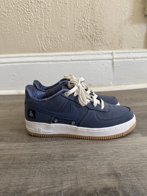 Nike Air Force 1 Low Top Blue/White Lace-Up Solid Sneaker Unisex Pre-Owned