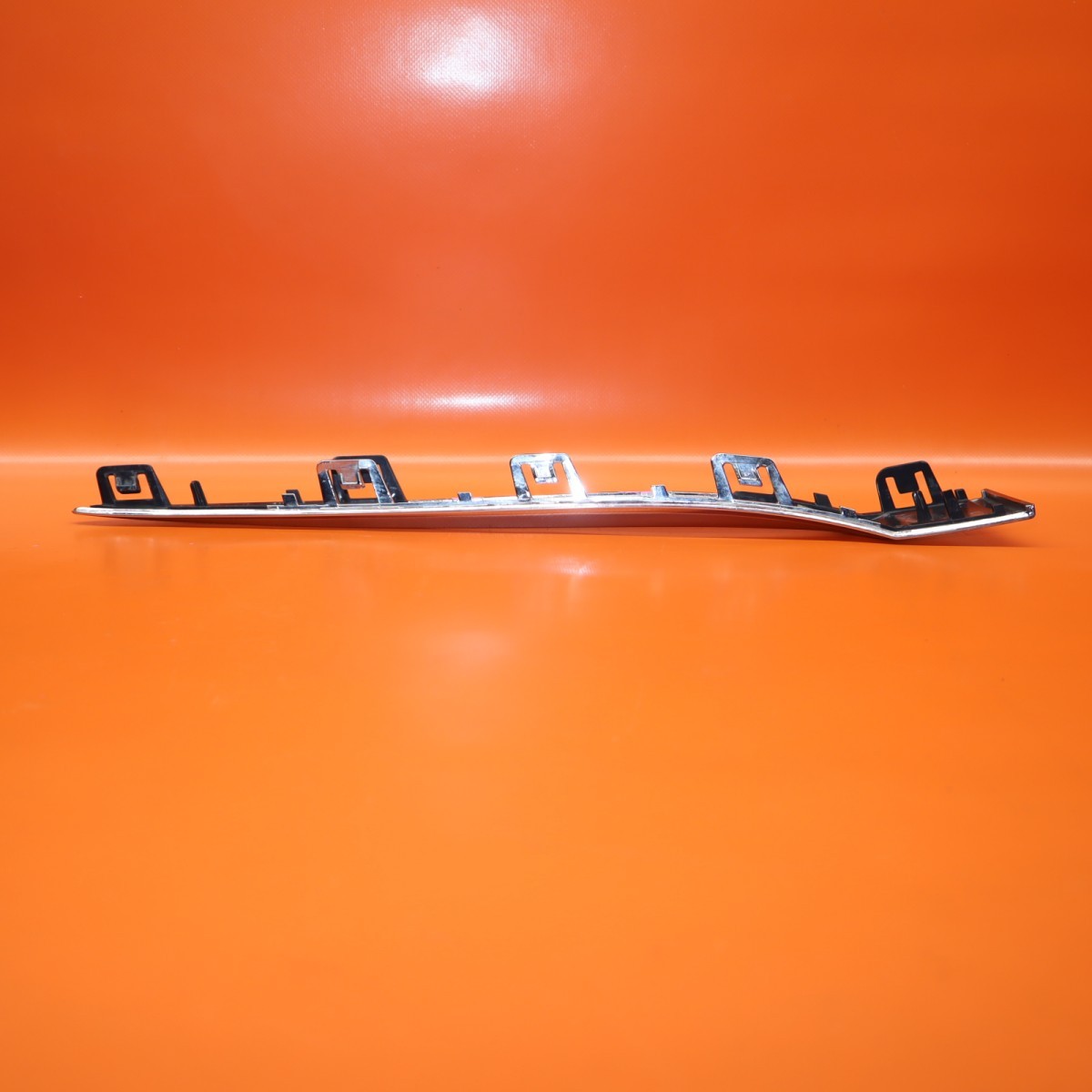 BENTLEY GT REAR BUMPER CHROME TRIM RIGHT 2012 2013 2014 2015 2016 GTC 3W3807820B