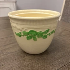 Vtg USA Homer Laughlin  Grease Jar/ BowlOven Serve Ware Embossed Green Ivy