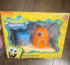 SpongeBob SquarePants Sweet Smile Set Pineapple Toothbrush Holder Cup Retired