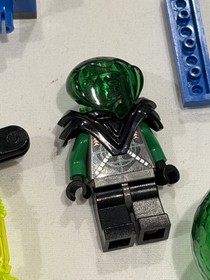 LEGO 6837 Cosmic Creeper Mantis Scavenger Space Insectoids 1998 New 