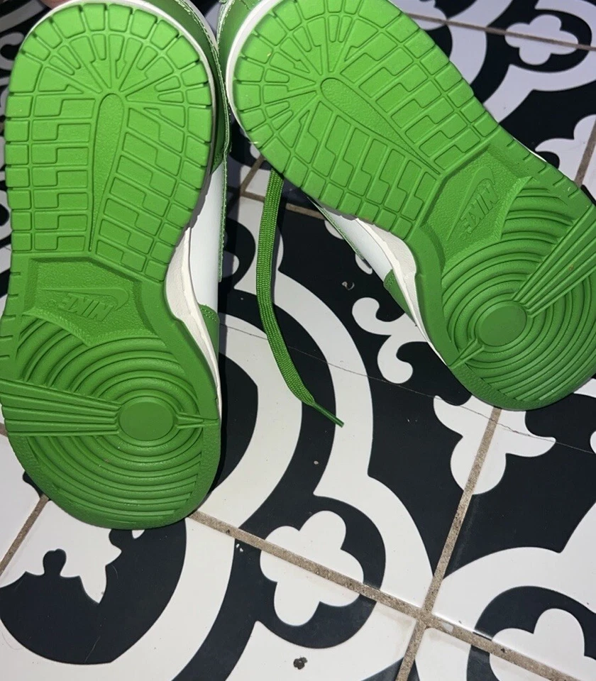 Talla 6 - Nike Dunk High Chlorophyll W Foto 2 de 4