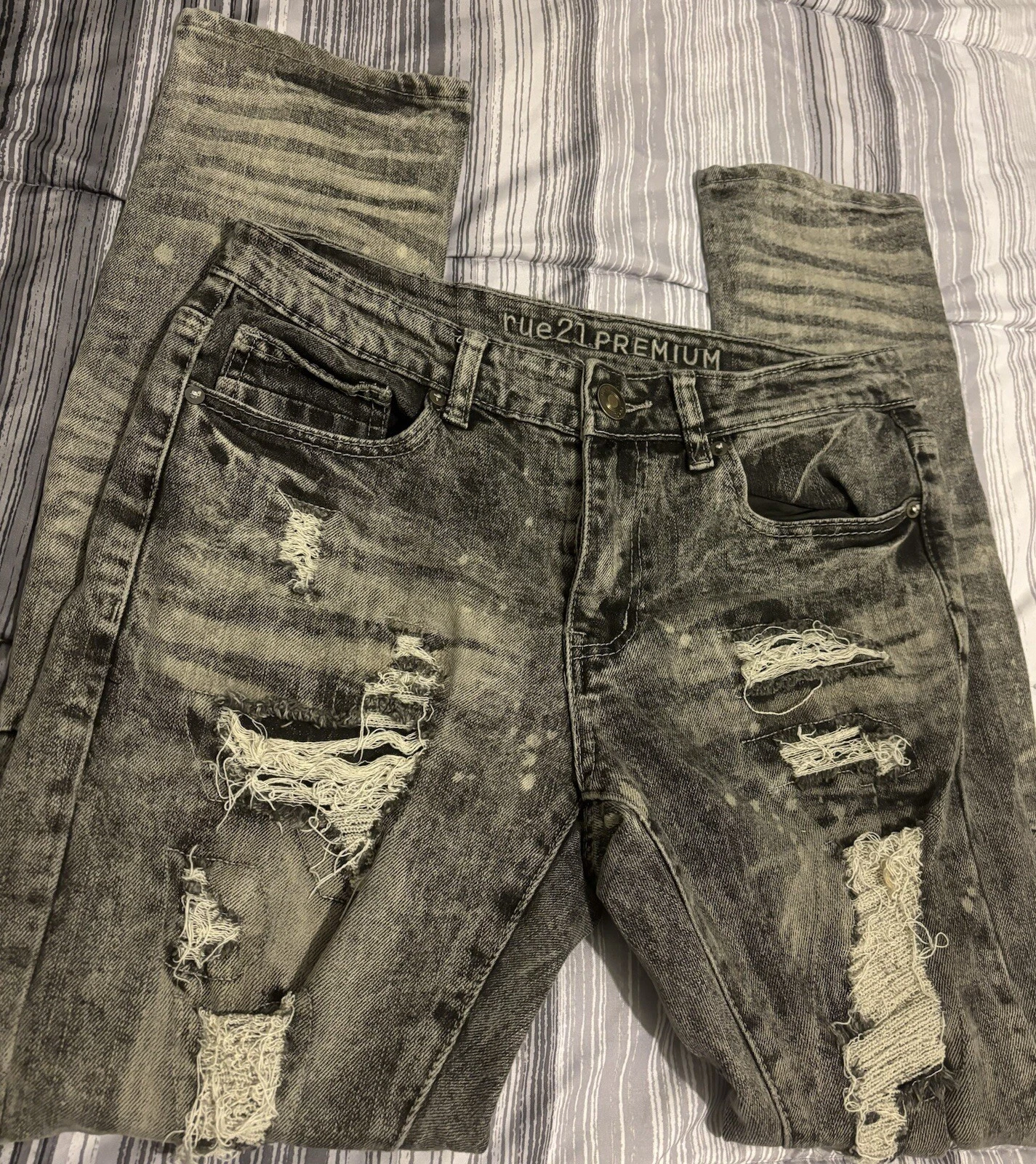 Jean skinny homme Rue21 Premium Supreme Flex vieilli taille 28X30
