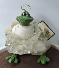 Russ country folks dreamweaver frog dressed as fairy with wand and star tutu
