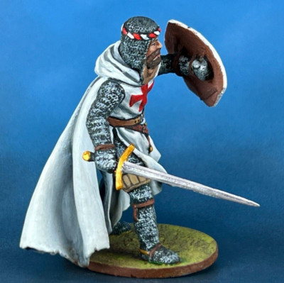 Tabletop Miniature Knight Templar. hand painted Figures 60мм (2.36ins)